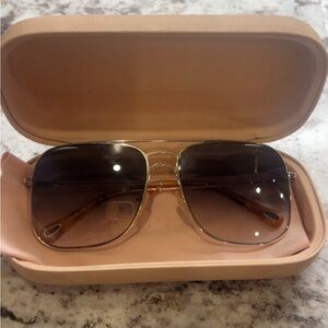 Chloe Stylish Gold Aviator Sunglasses